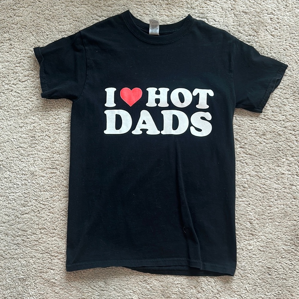 I heart hot dads shirt